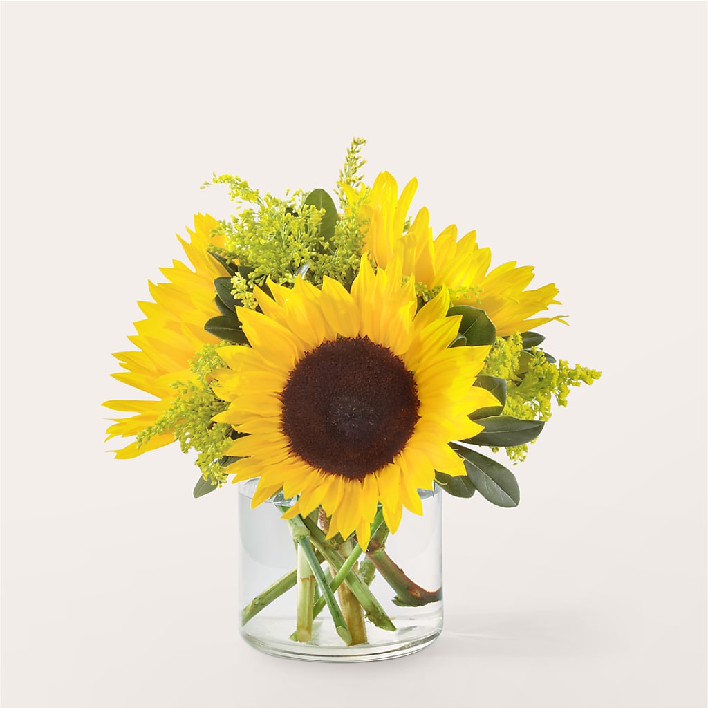 Beaming Sunflower Bouquet – The Flower Shop, Sacramento CA
