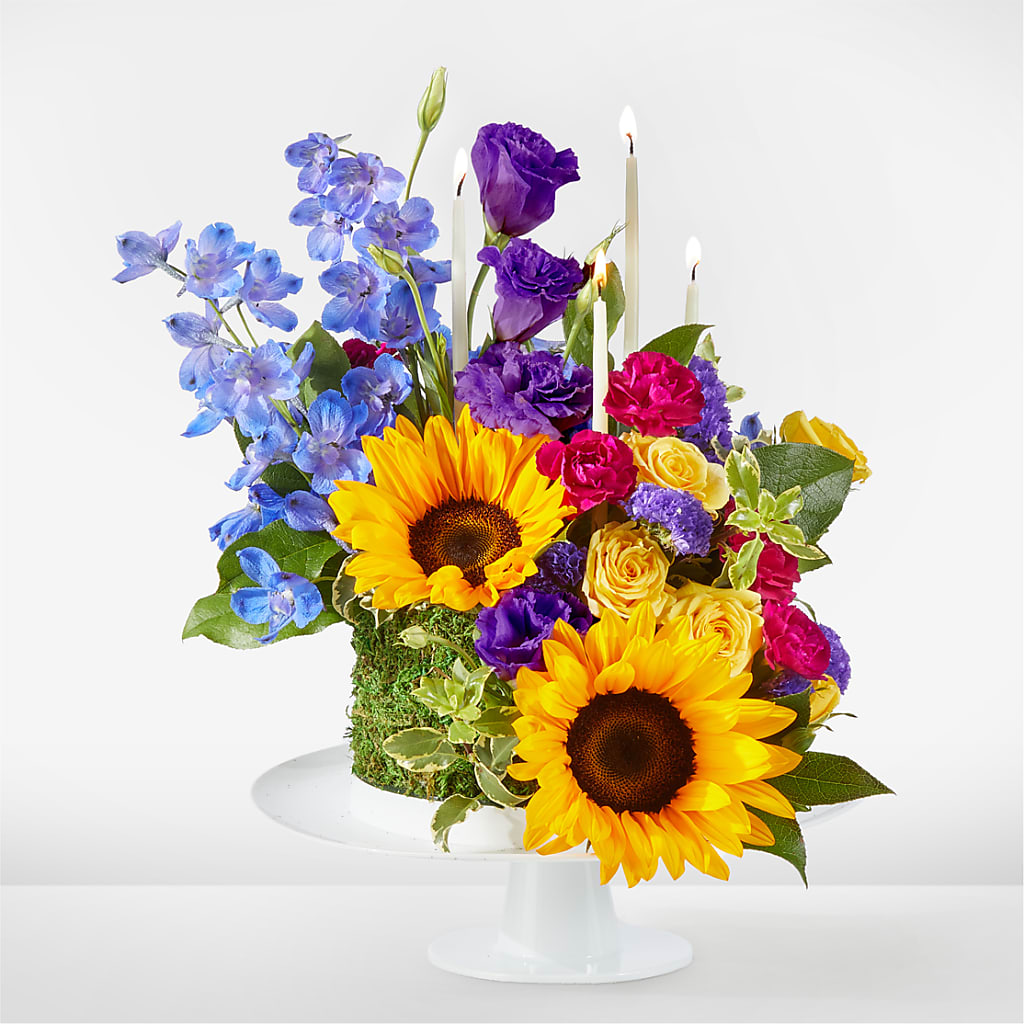 Star of the Day Floral Cake – The Flower Shop, Sacramento CA