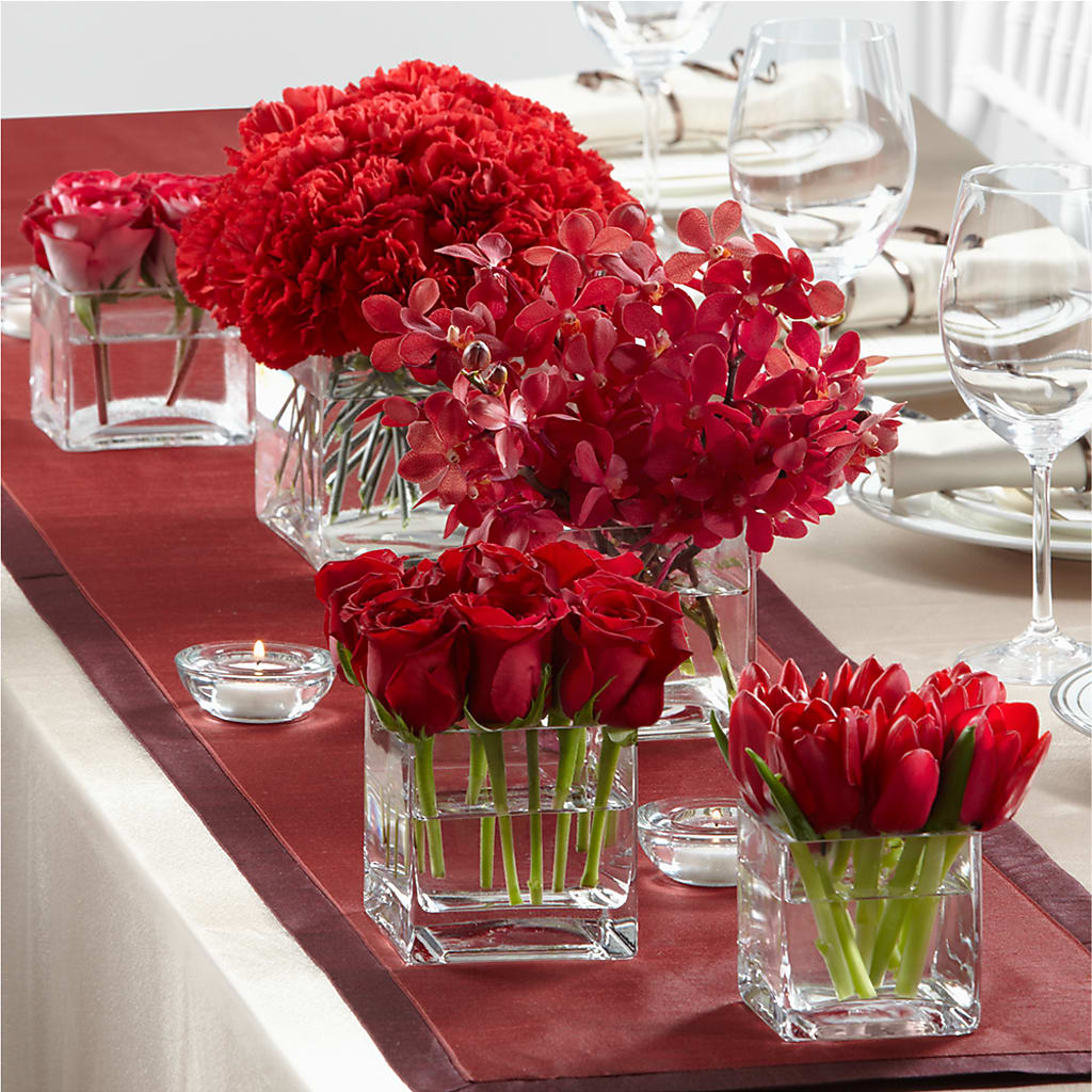 Modern Grace Centerpiece – The Flower Shop, Sacramento CA