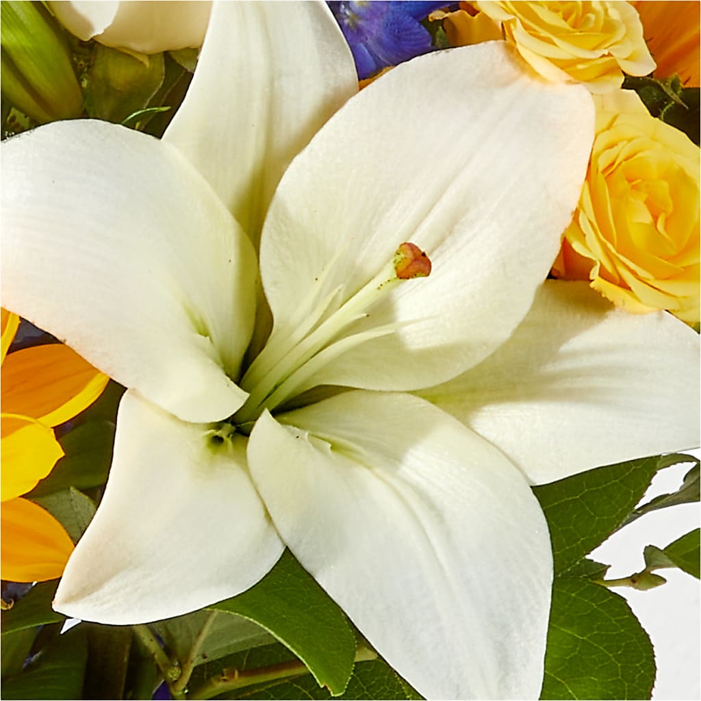 Wonderfully Sunny Bouquet –  The Flower Shop, Sacramento CA